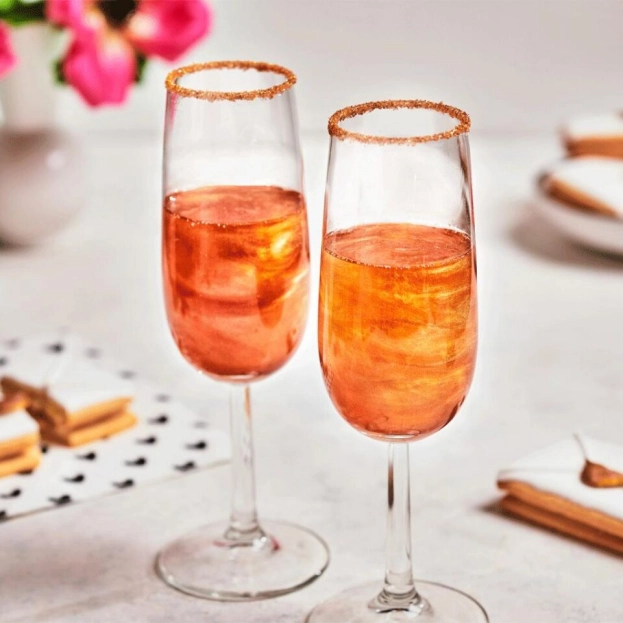 1Edible Glitter in Champagne