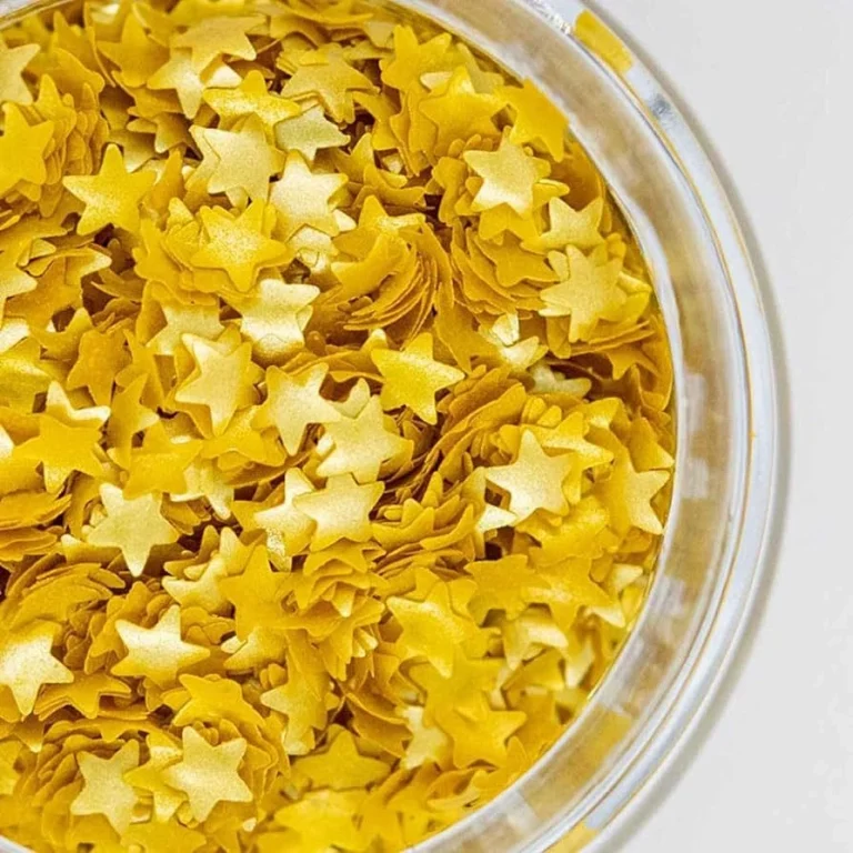 How Edible Sugar Glitter Enhances the Look and Appeal of Desserts