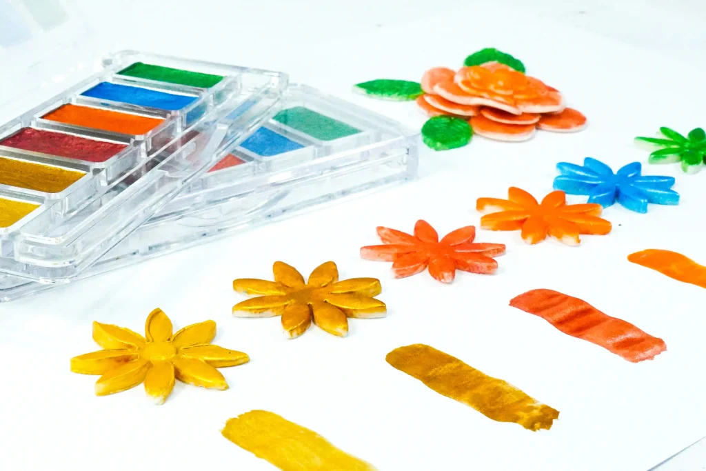 Edible Metallic Palettes vs. Regular Edible Colors：Which Is Best for Your Cake？