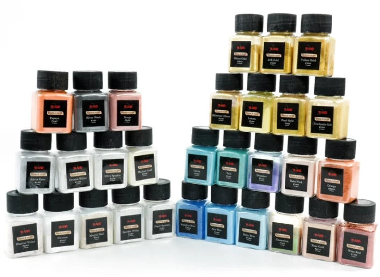 Creative Recipes Using Edible Drink Glitter for Festive Vibes